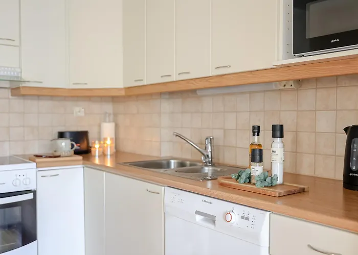 Calm By Booklapland רובניימי