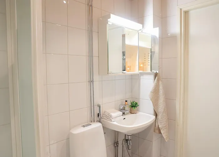 Calm By Booklapland רובניימי